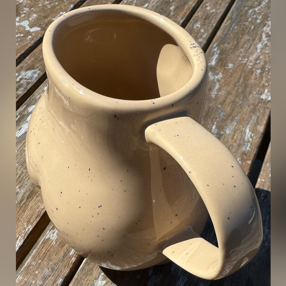 Booty Shaped Ceramic Cup / Booty Mug/Vase: Beige Flecked - Picture 8 of 11